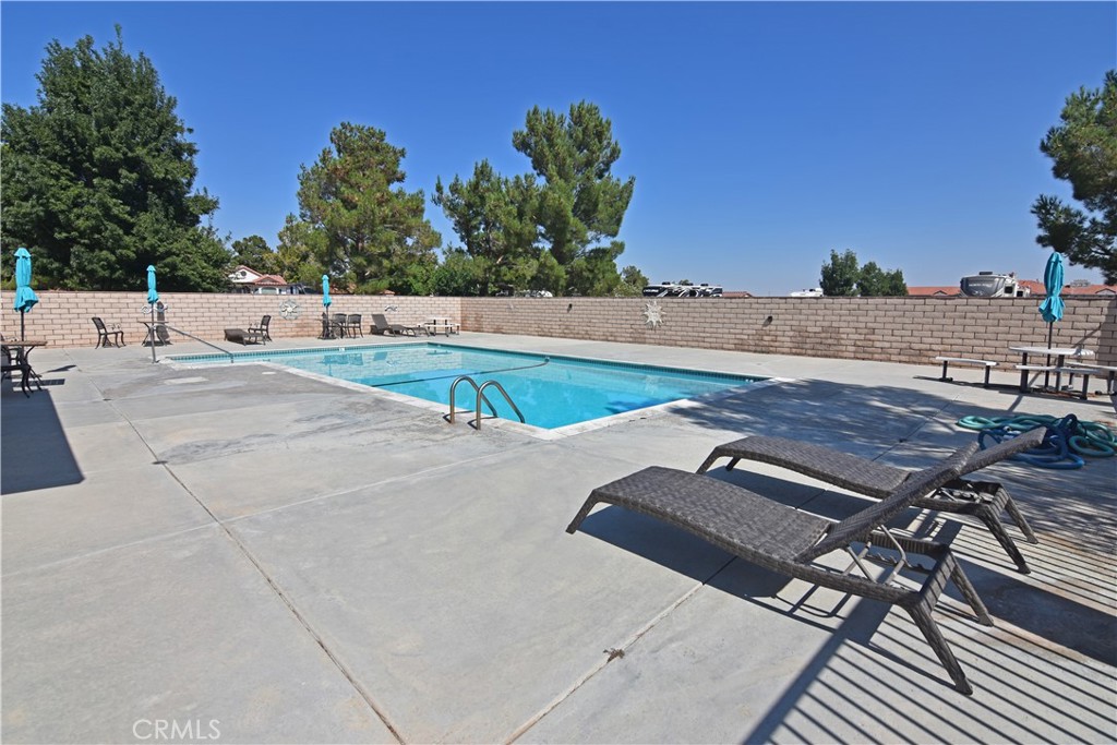 11614 Ridgemark Road Apple Valley, CA 92308 - Photo 9 of 12