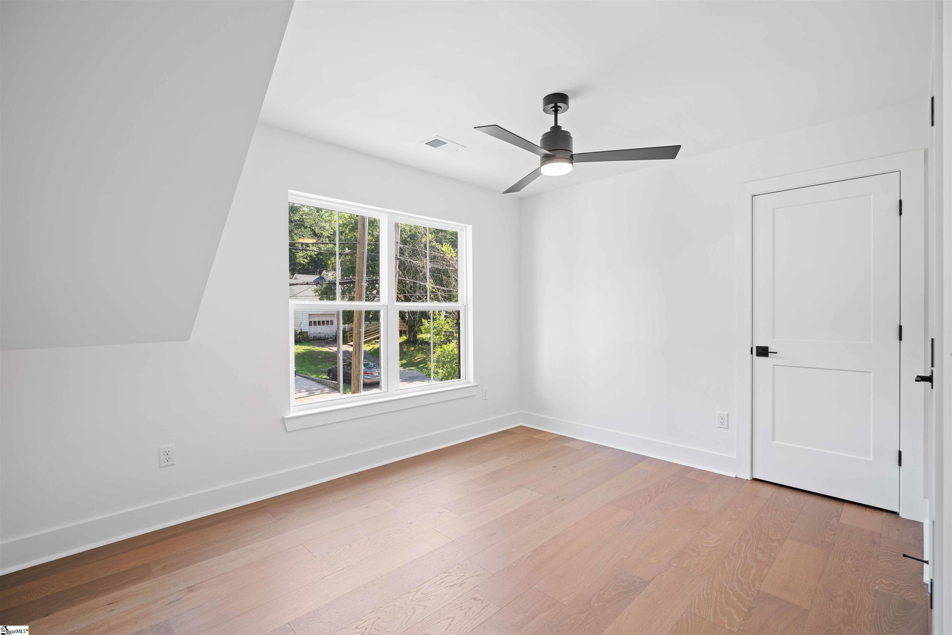 34 Lowndes Hill Road Greenville, SC 29607 - Photo 17 of 24