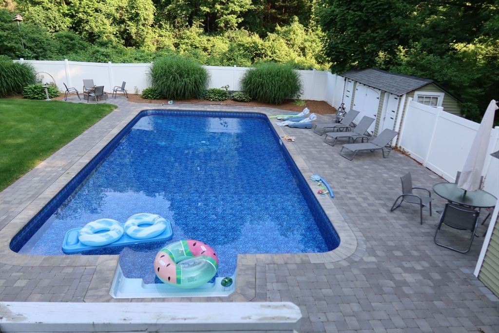 6 Talbot Road Andover, MA 01810 - Photo 10 of 21 Gallery Image 10