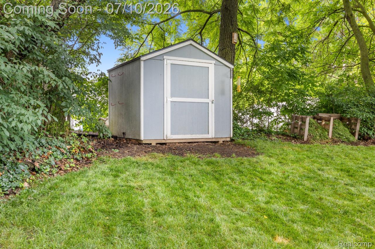 310 Mason Road Howell, MI 48843 - Photo 32 of 39 310 Mason R6ii-21 Large.jpeg