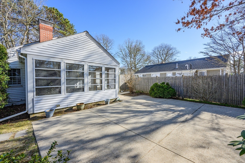 21 Nearmeadows Road Yarmouth, MA 02673 - Photo 28 of 35