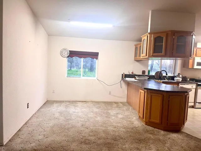 $355,000 | 5321 Pine Street, Anderson, CA 96007