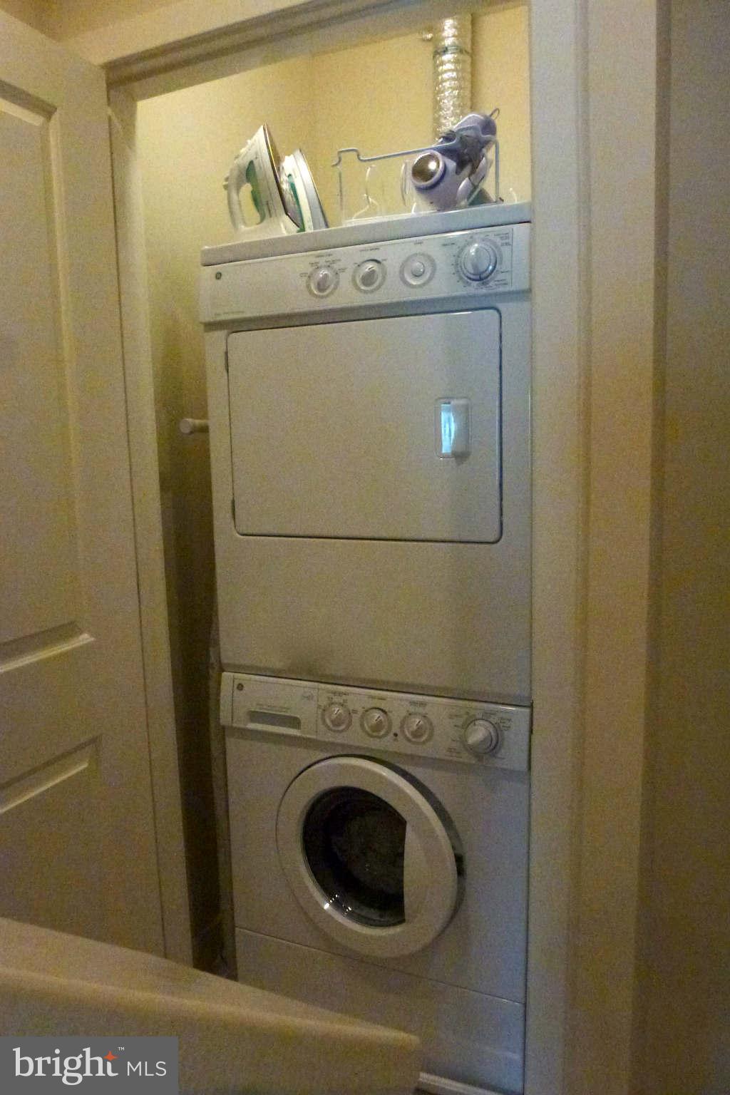 4159 Rush Street Fairfax, VA 22033 - Photo 19 of 30 a utility room with dryer and washer