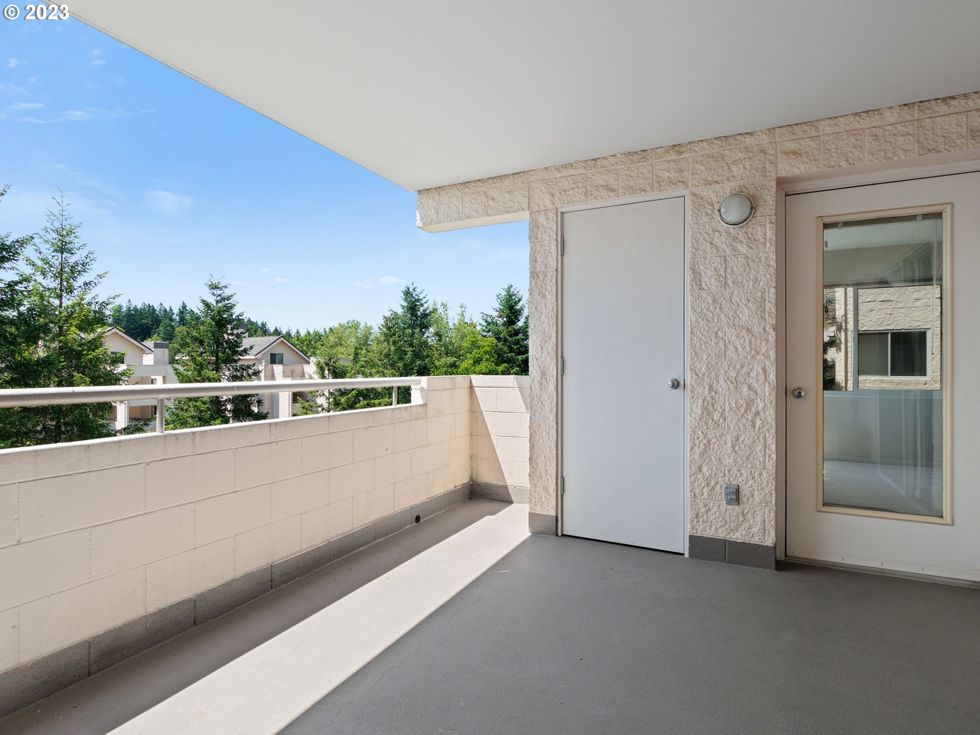 6665 West Burnside Road, Unit 424 Portland, OR 97225 - Photo 21 of 35 Gallery Image 21