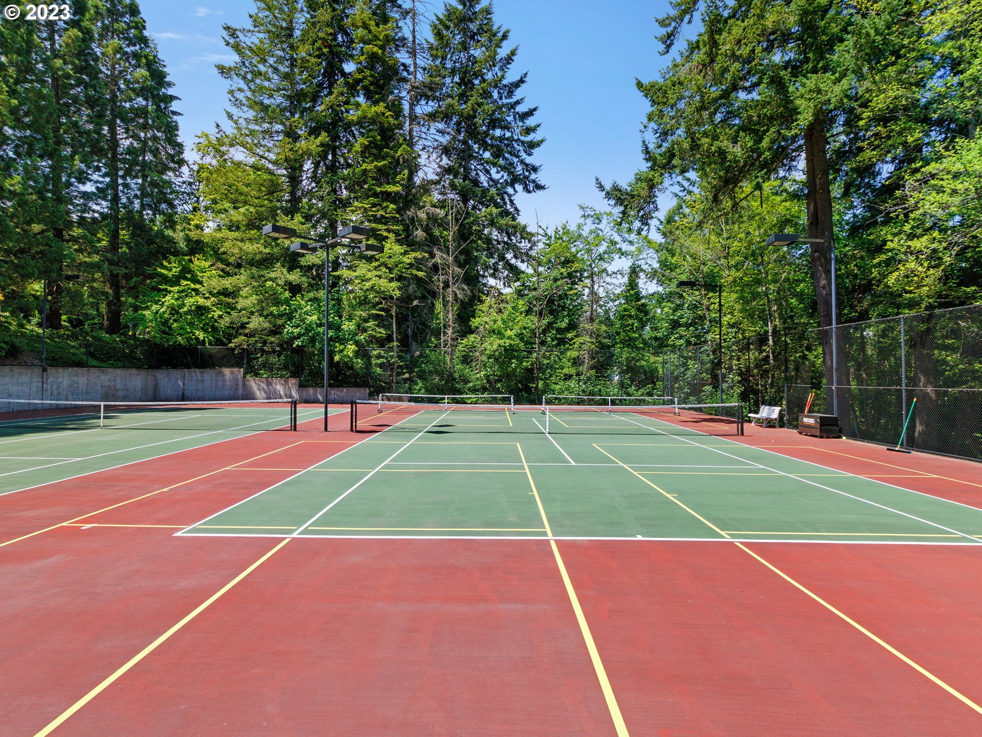 6665 West Burnside Road, Unit 424 Portland, OR 97225 - Photo 30 of 35 Community Tennis