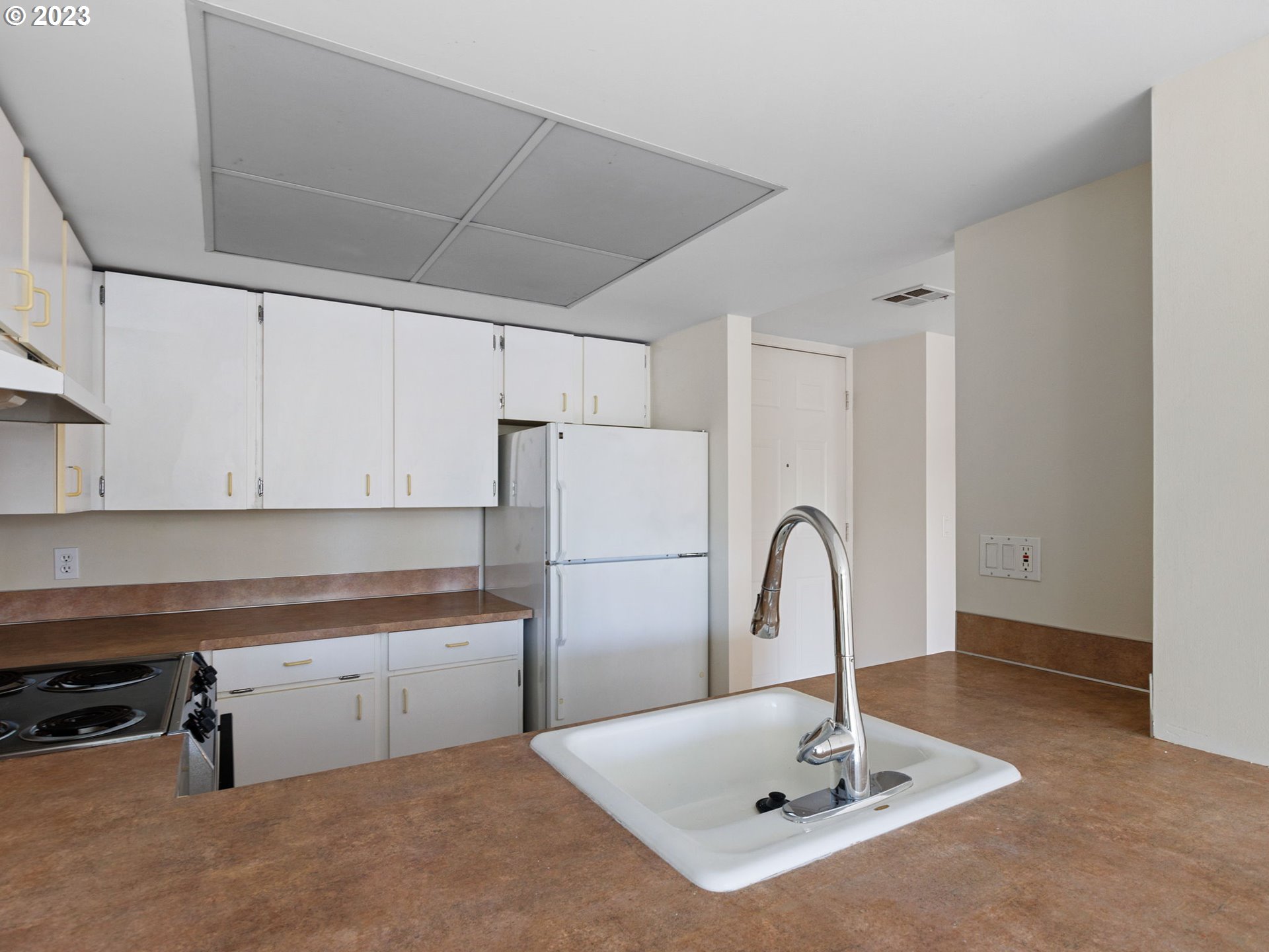 6665 West Burnside Road, Unit 424 Portland, OR 97225 - Photo 9 of 35 Gallery Image 9