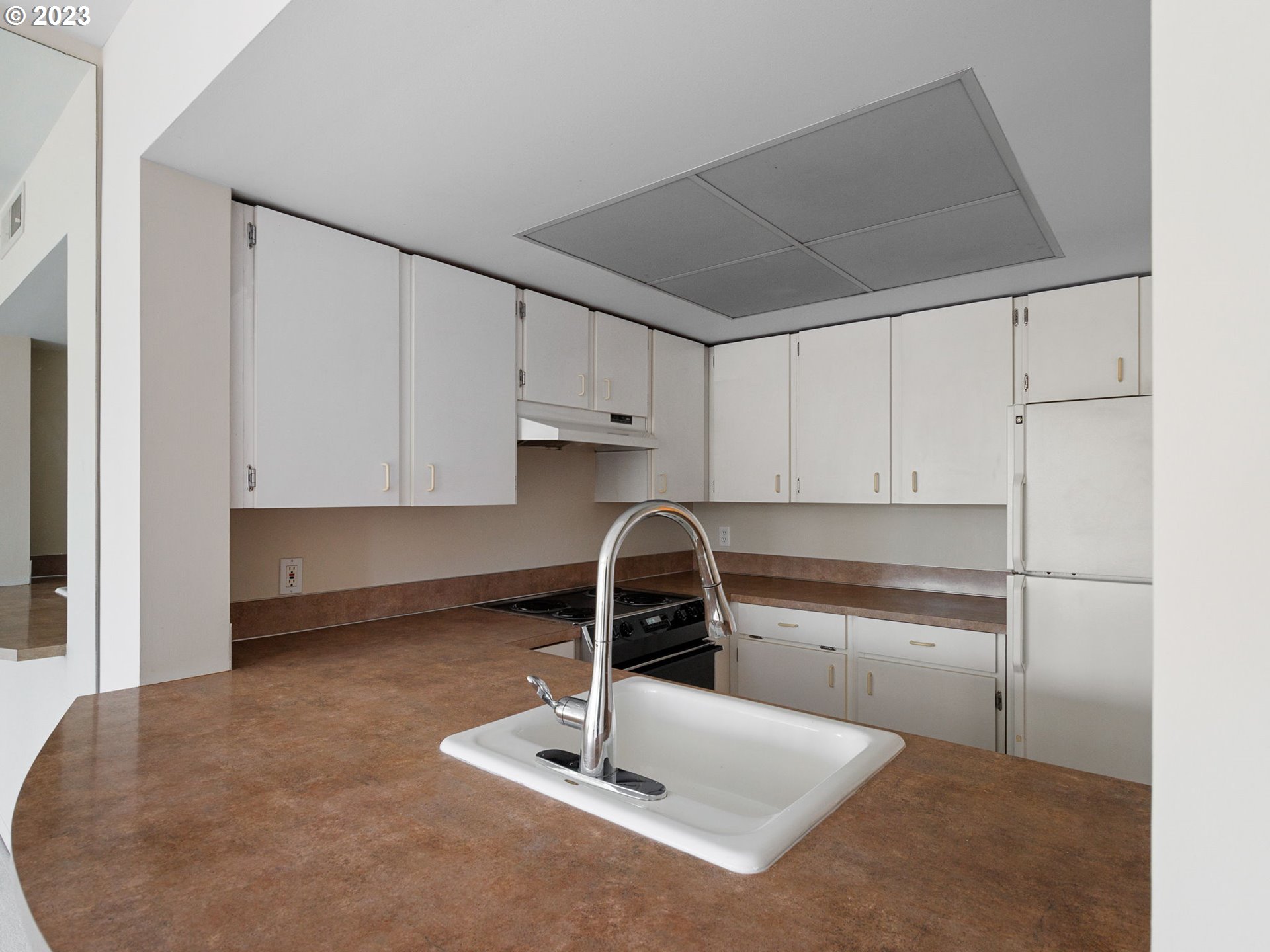 6665 West Burnside Road, Unit 424 Portland, OR 97225 - Photo 10 of 35 Gallery Image 10