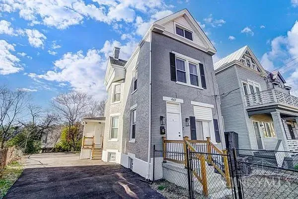 $1,500 | 4507 Hamilton Avenue, Cincinnati, OH 45223