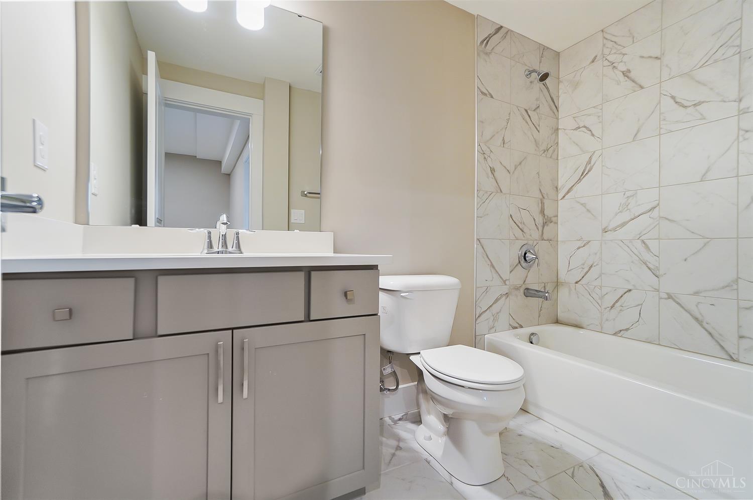 5440 Cooper Road Blue Ash, OH 45242 - Photo 45 of 54