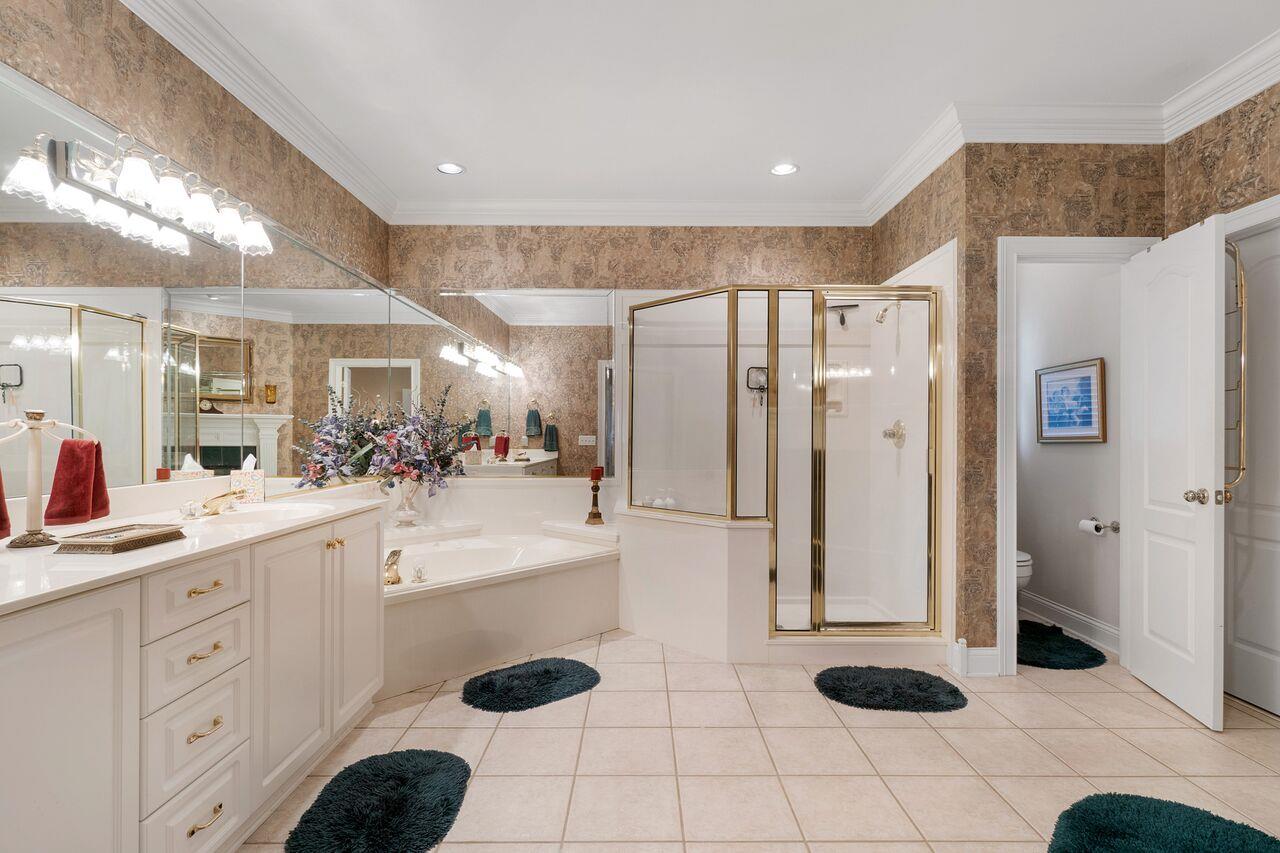 3340 Legacy Drive Springfield, TN 37172 - Photo 22 of 22 Another master bath view.