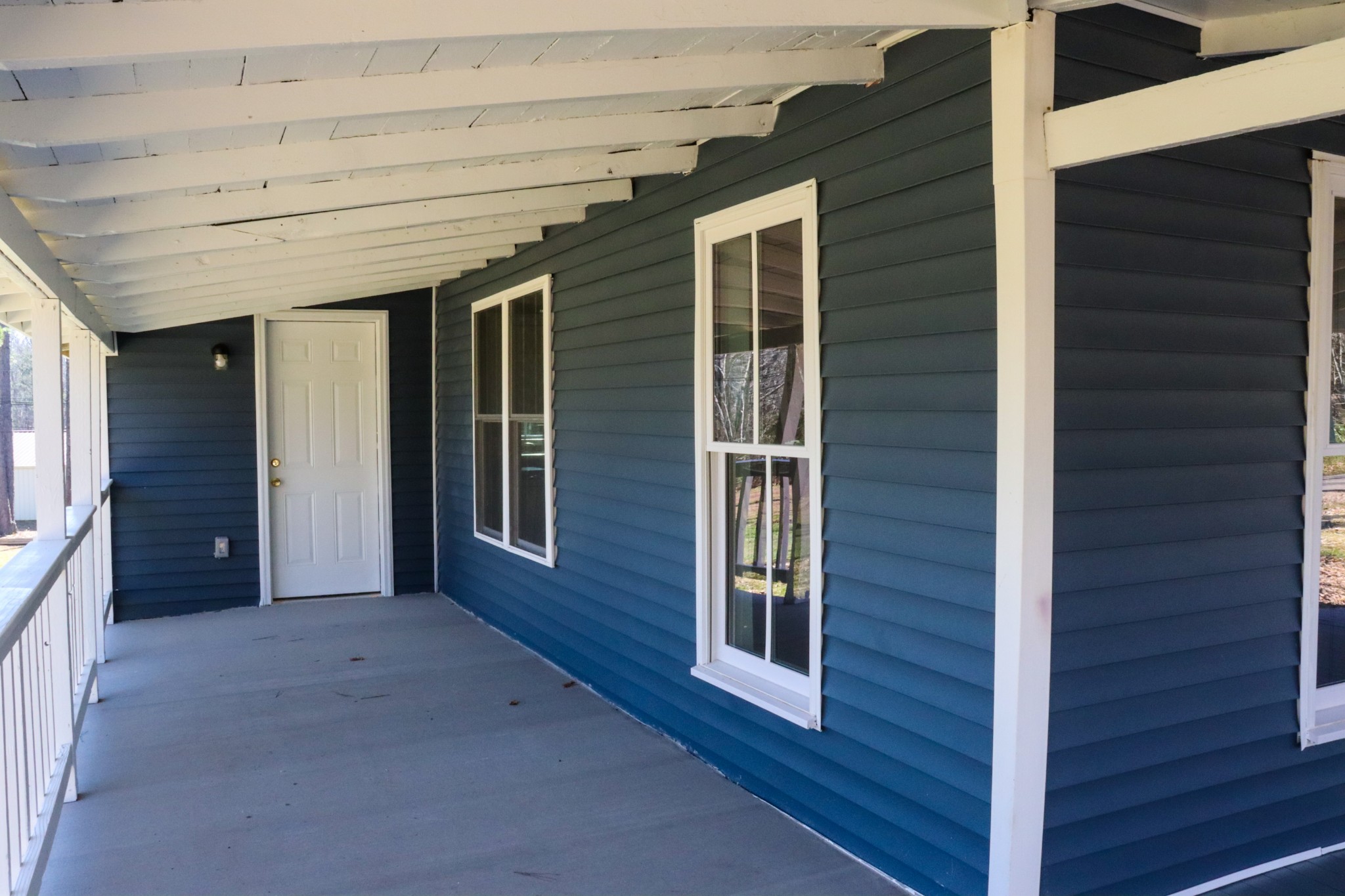 275 Telegraph Street Tennessee Ridge, TN 37178 - Photo 7 of 24 a view of front door of house