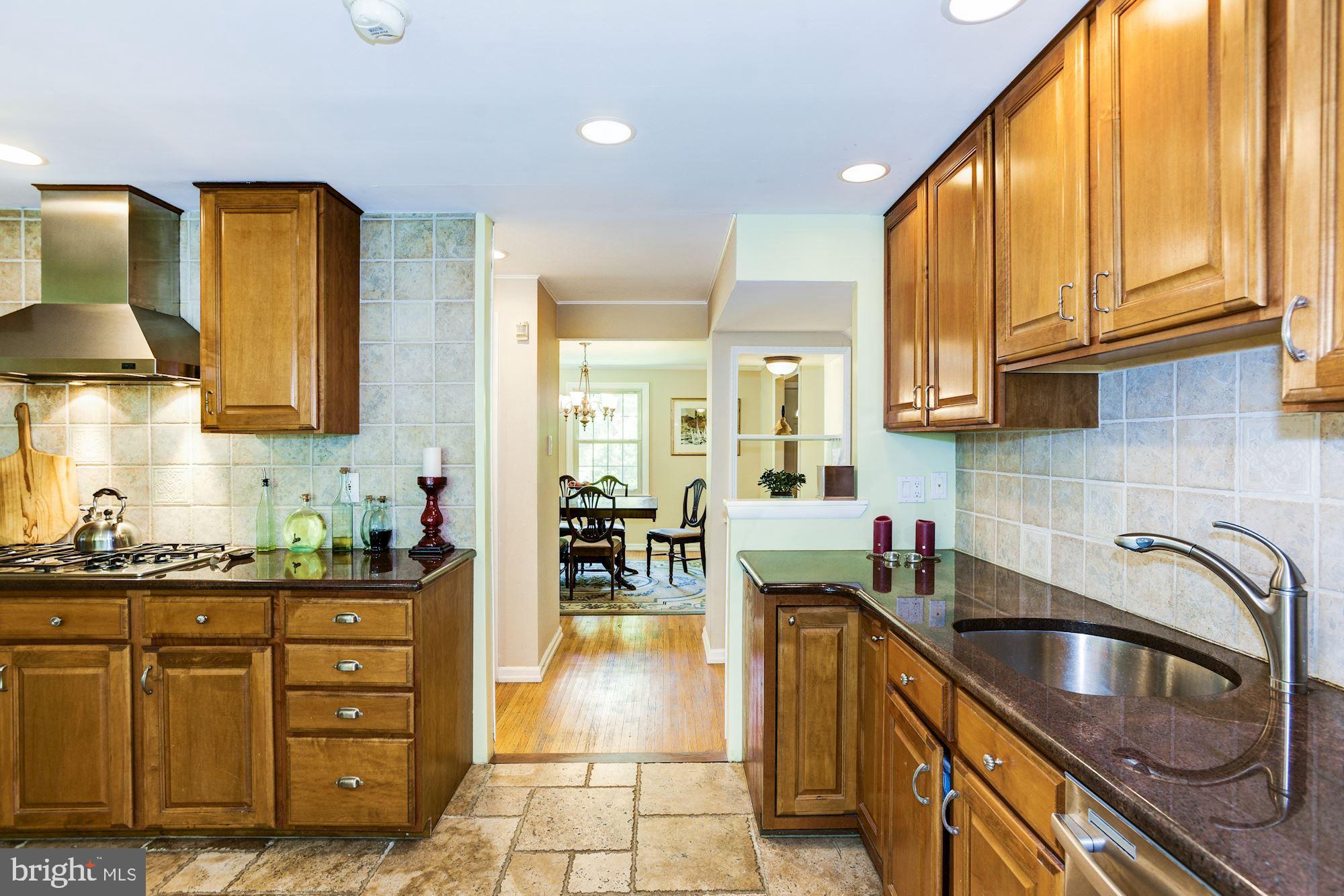 550 Covered Bridge Road Cherry Hill, NJ 08034 - Photo 14 of 40