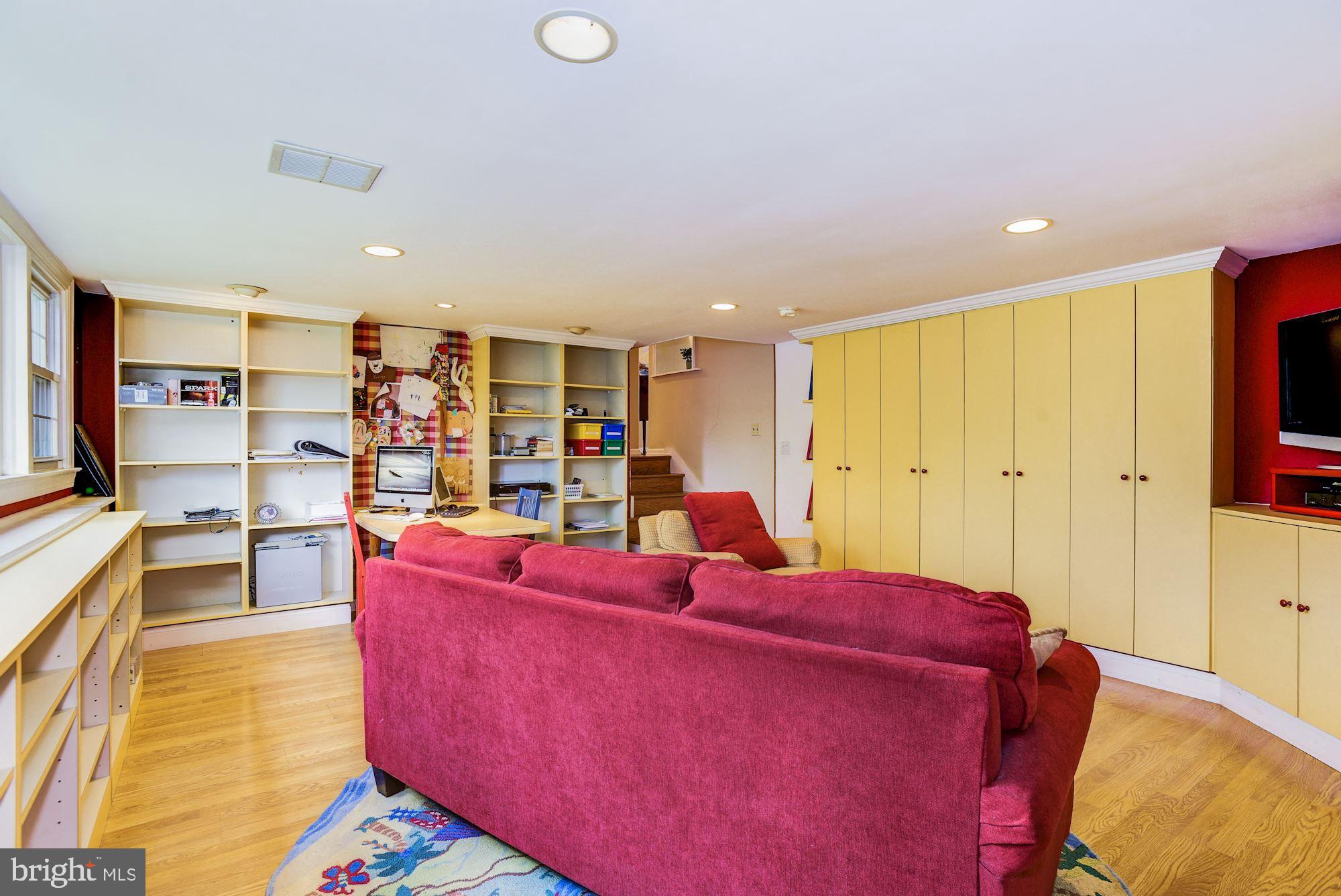 550 Covered Bridge Road Cherry Hill, NJ 08034 - Photo 18 of 40