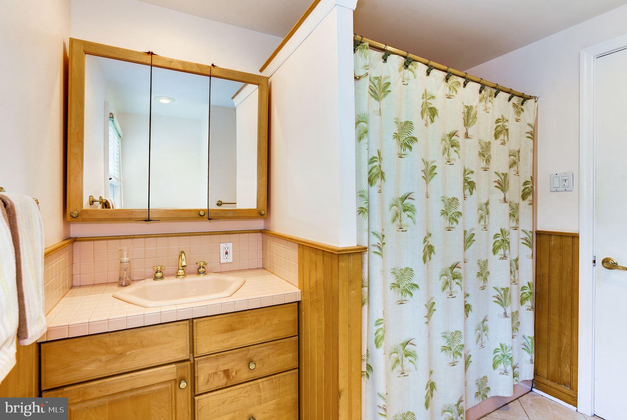 550 Covered Bridge Road Cherry Hill, NJ 08034 - Photo 30 of 40