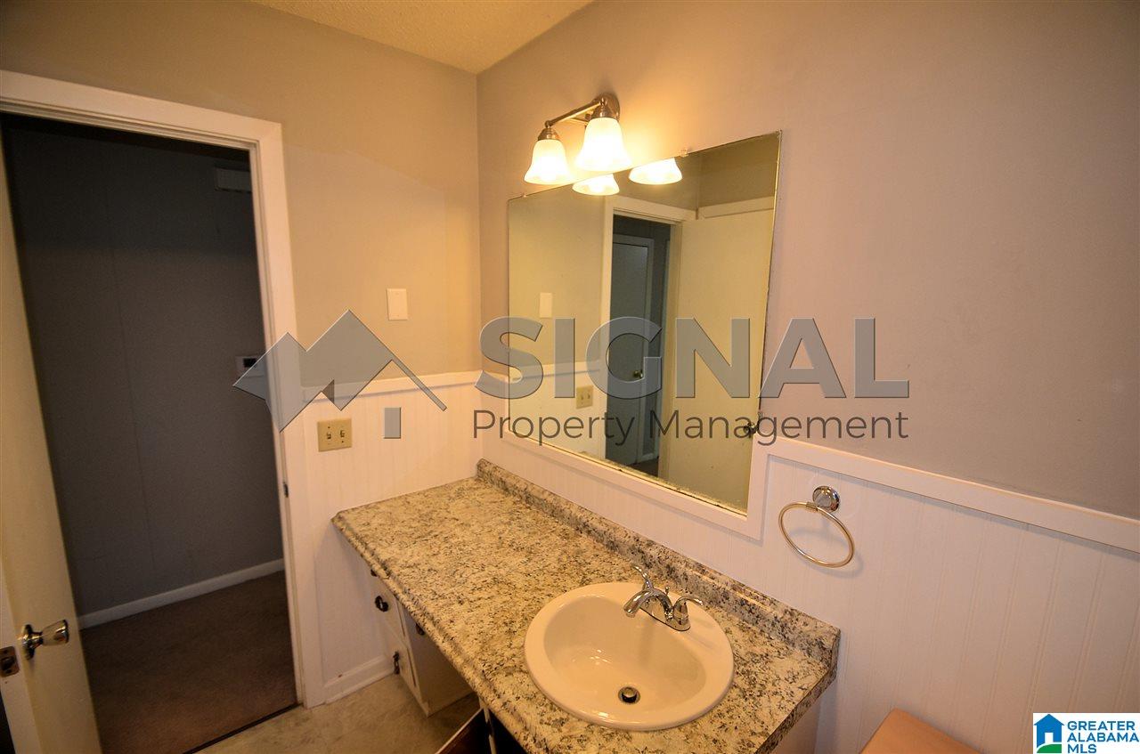 507 9th Street Birmingham, AL 35228 - Photo 30 of 33