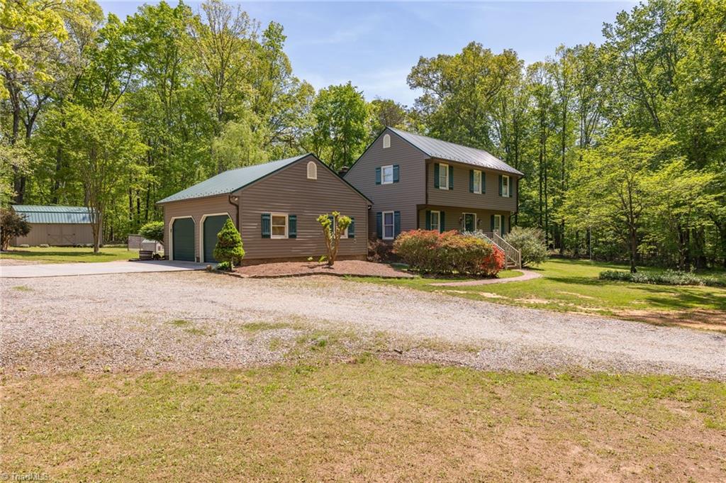 851 Goose Pond Road Ruffin, NC 27326 - Photo 4 of 38