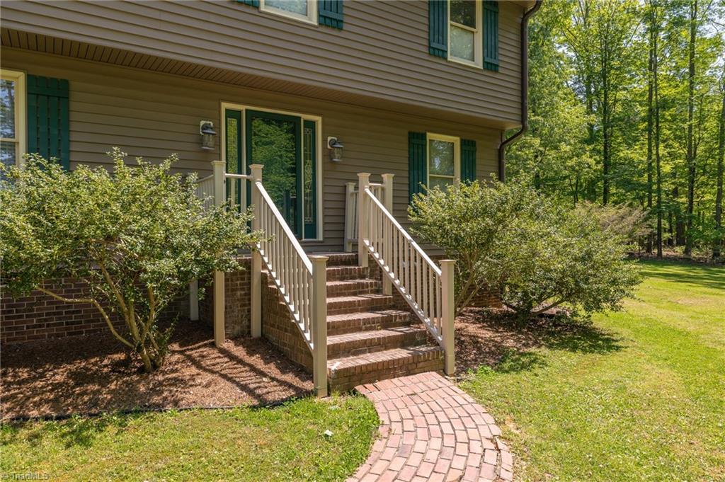 851 Goose Pond Road Ruffin, NC 27326 - Photo 5 of 38