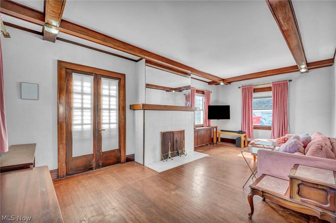 17938 Rosecliff Road Cleveland, OH 44119 - Photo 11 of 48 Gallery Image 11