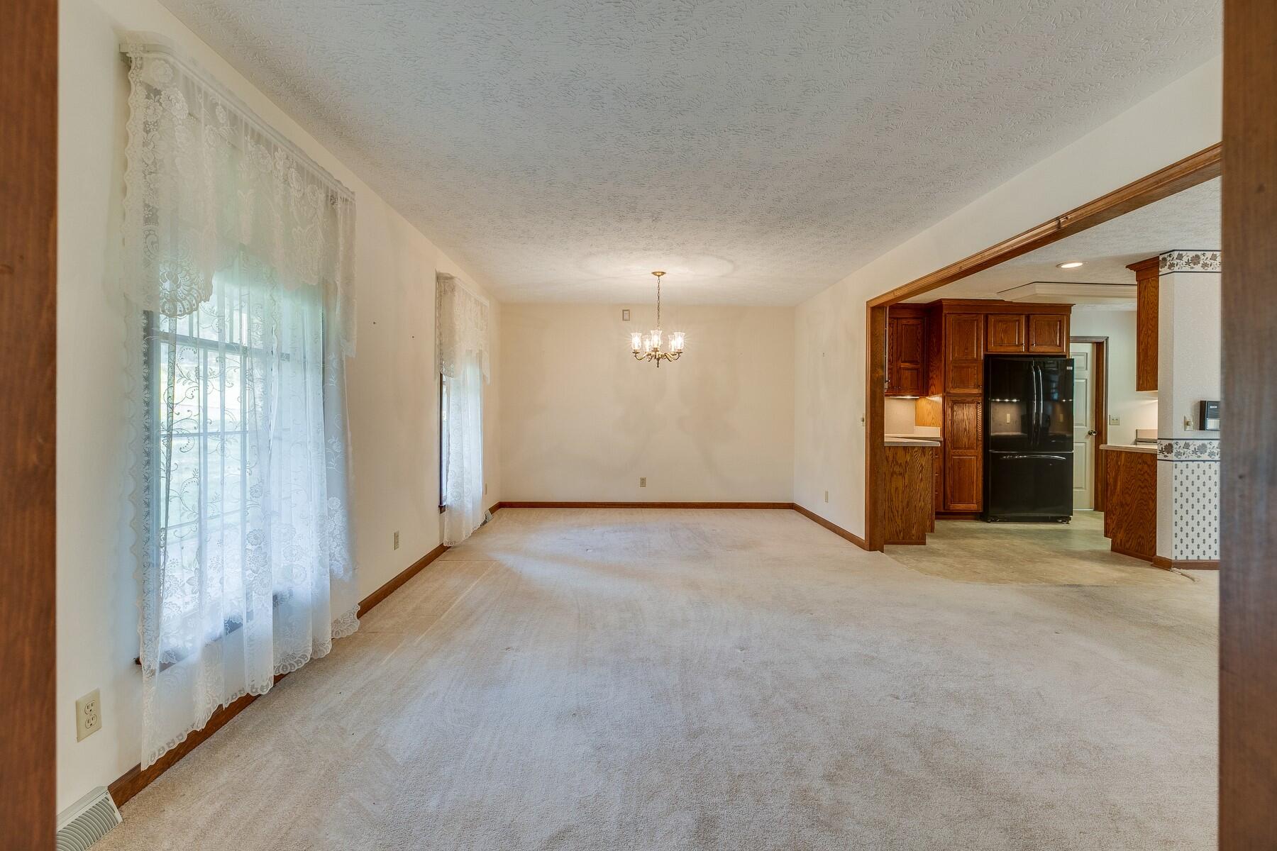 761 Harbor Springs Road Kingsport, TN 37664 - Photo 21 of 95 761 Harbor Springs pic 21