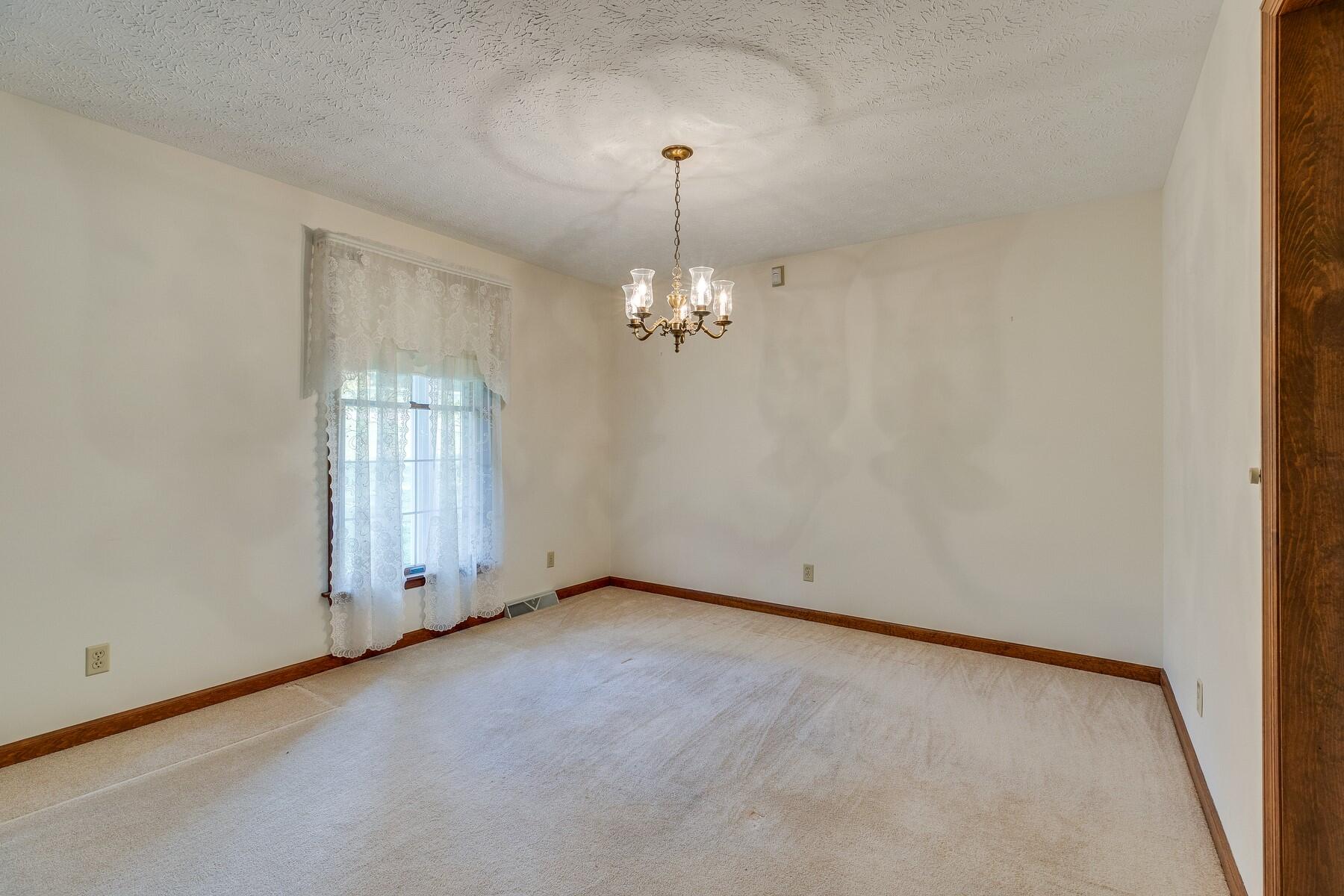 761 Harbor Springs Road Kingsport, TN 37664 - Photo 24 of 95 761 Harbor Springs pic 24