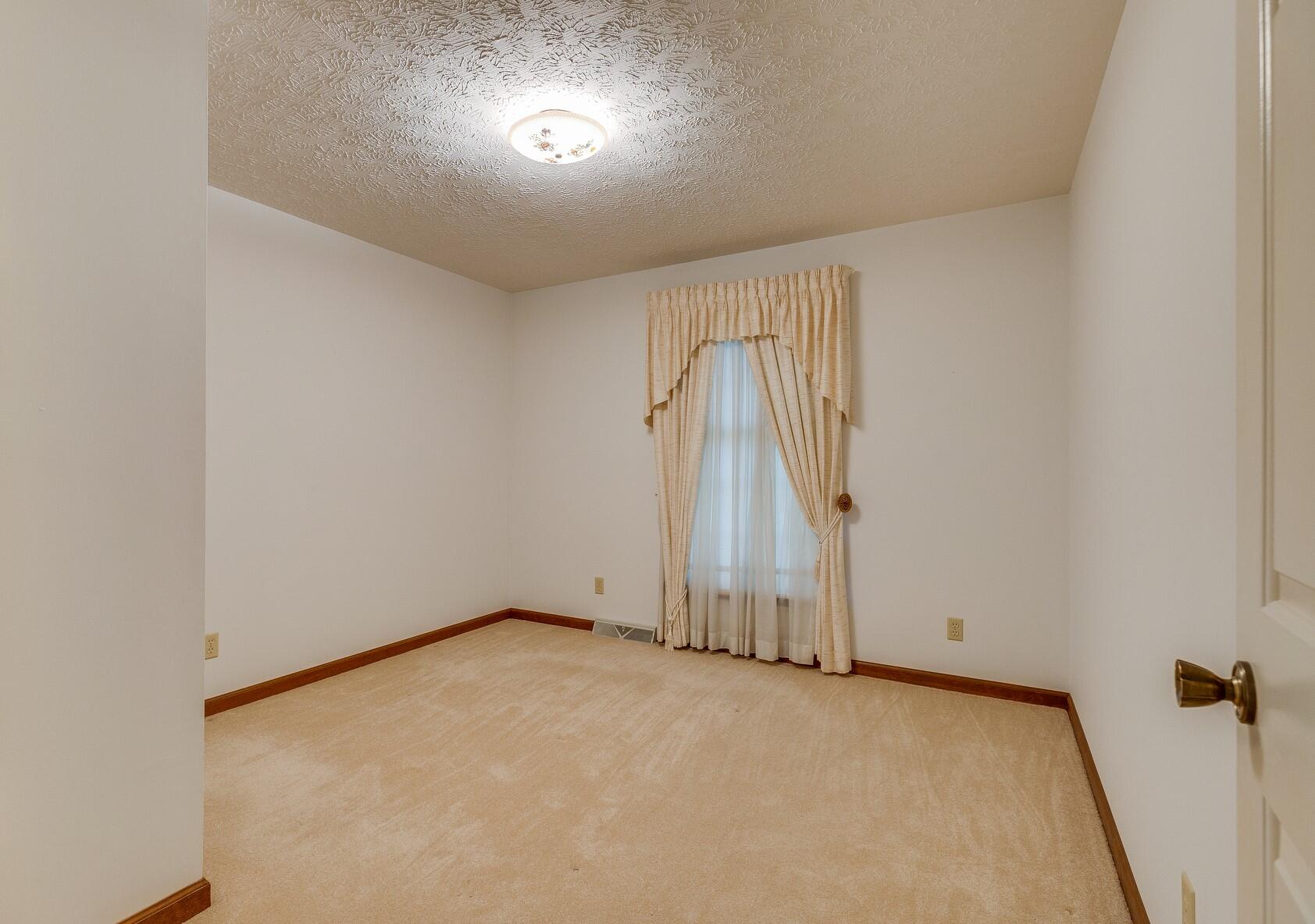 761 Harbor Springs Road Kingsport, TN 37664 - Photo 49 of 95 761 Harbor Springs pic 49