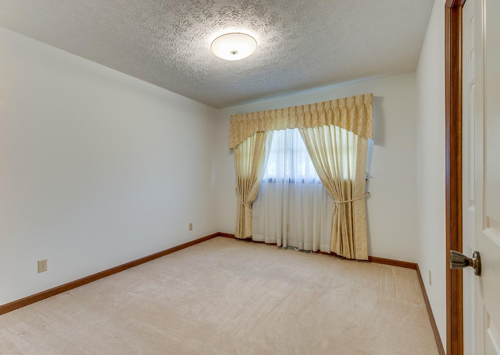 761 Harbor Springs Road Kingsport, TN 37664 - Photo 55 of 95 761 Harbor Springs pic 55