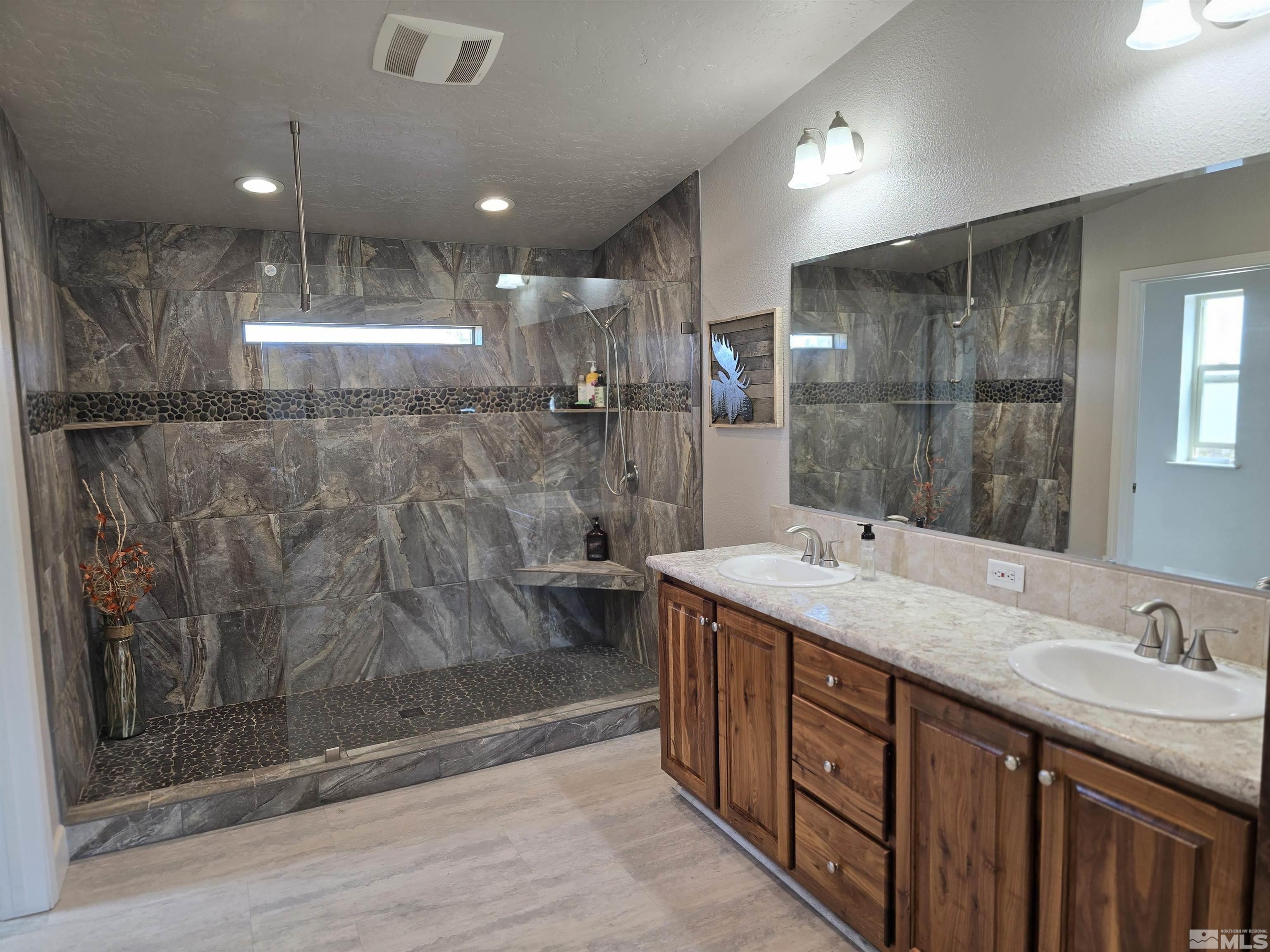 170 Vermillion Road Reno, NV 89521 - Photo 11 of 40 Photo 11
