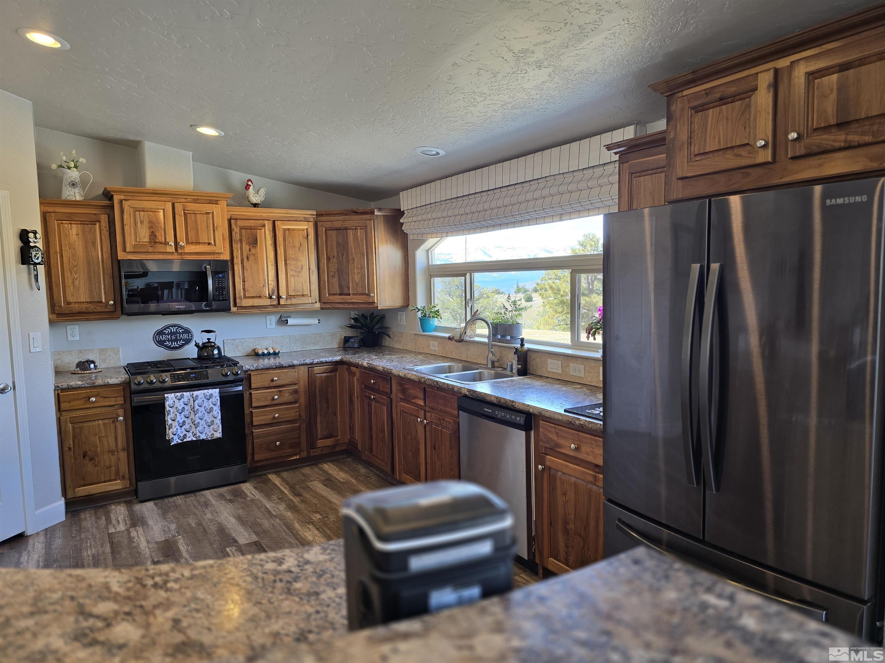 170 Vermillion Road Reno, NV 89521 - Photo 9 of 40 Photo 9