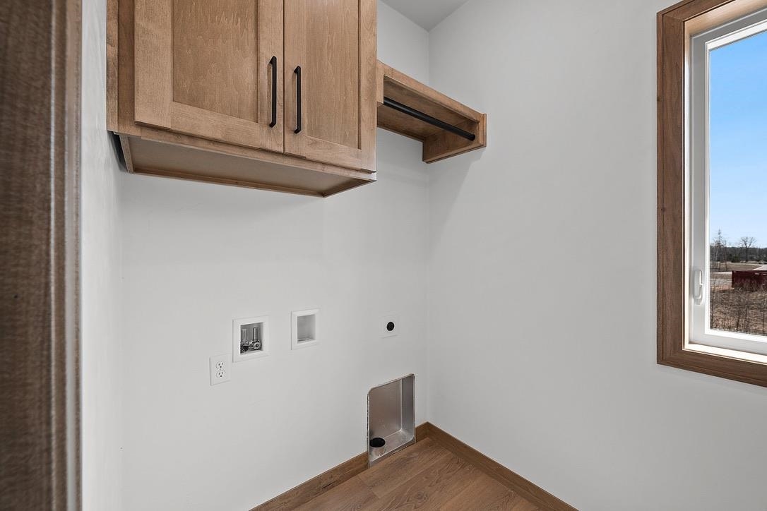 4001 Antwerp Avenue, Unit 6 Howard, WI 54313 - Photo 20 of 49
