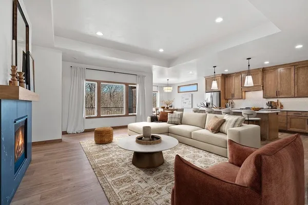 $544,000 | 4001 Antwerp Avenue, Unit 6, Howard, WI 54313