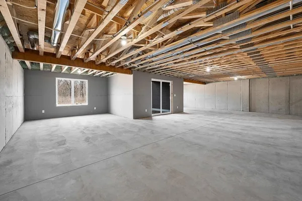 $544,000 | 4001 Antwerp Avenue, Unit 6, Howard, WI 54313