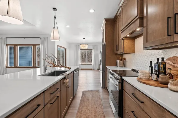 $544,000 | 4001 Antwerp Avenue, Unit 6, Howard, WI 54313