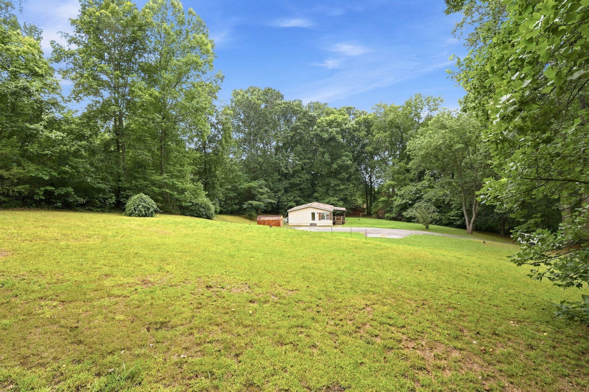 192 Lookout Tower Road Northwest Charleston, TN 37310 - Photo 3 of 26 Gallery Image 3