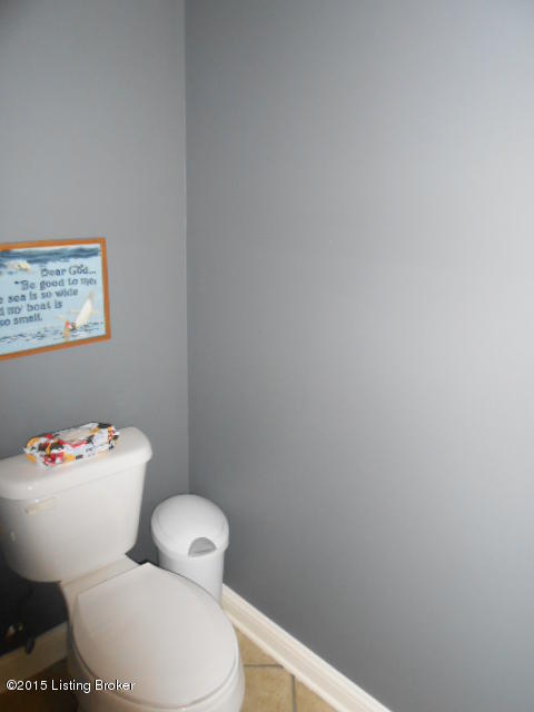 1599 Lawrenceburg Road Bloomfield, KY 40008 - Photo 23 of 34 1599 Lawrenceburg Rd 022