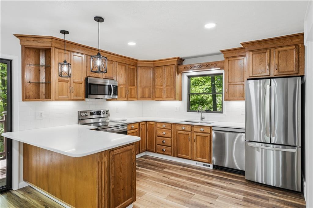 909 Apache Trail Mercer, PA 16137 - Photo 12 of 39