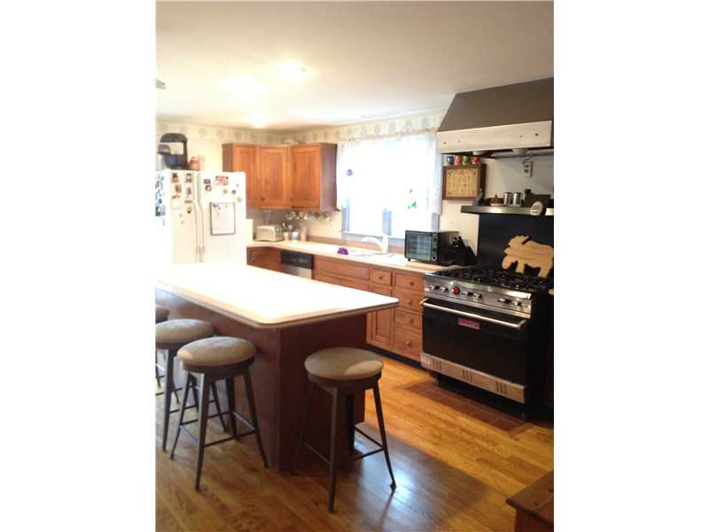 3358 Post Road South Kingstown, RI 02879 - Photo 3 of 9 Kitchen.
