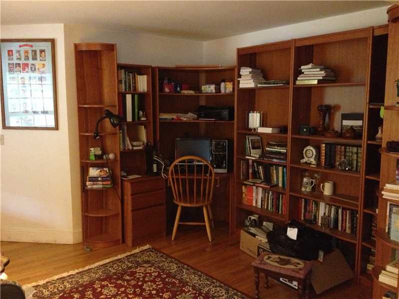 3358 Post Road South Kingstown, RI 02879 - Photo 4 of 9 Studio/Study/Office.