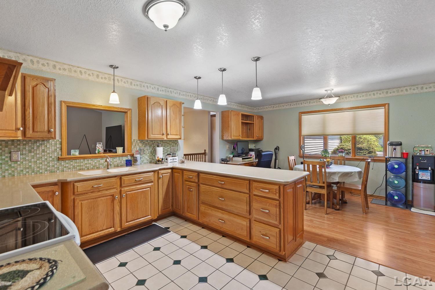 420 McClellan Street Hudson, MI 49247 - Photo 11 of 75