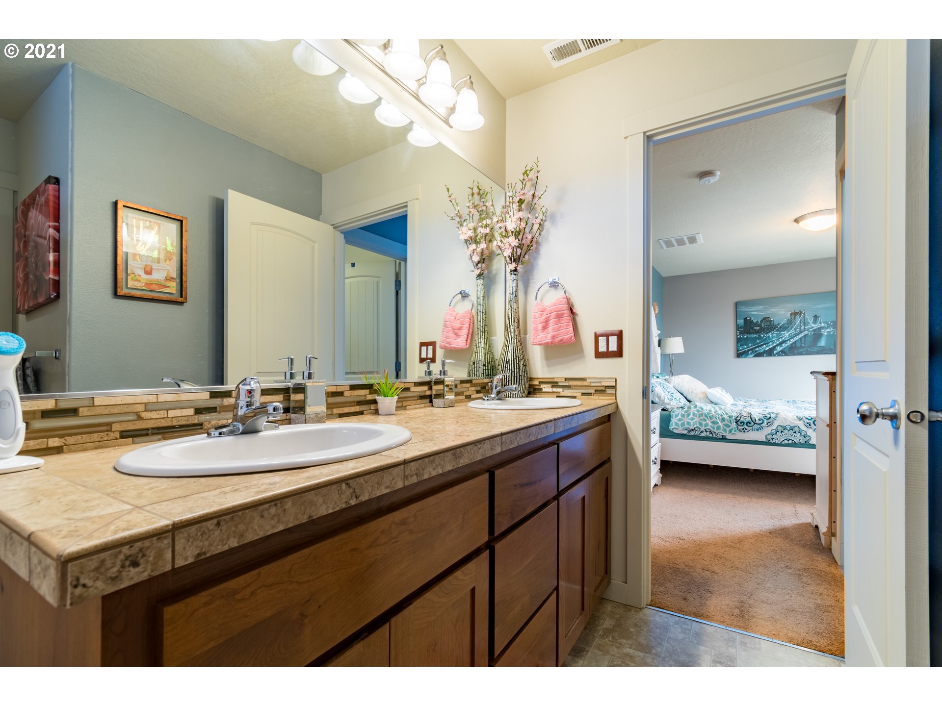 673 Raber Road Eugene, OR 97402 - Photo 13 of 22 Gallery Image 13