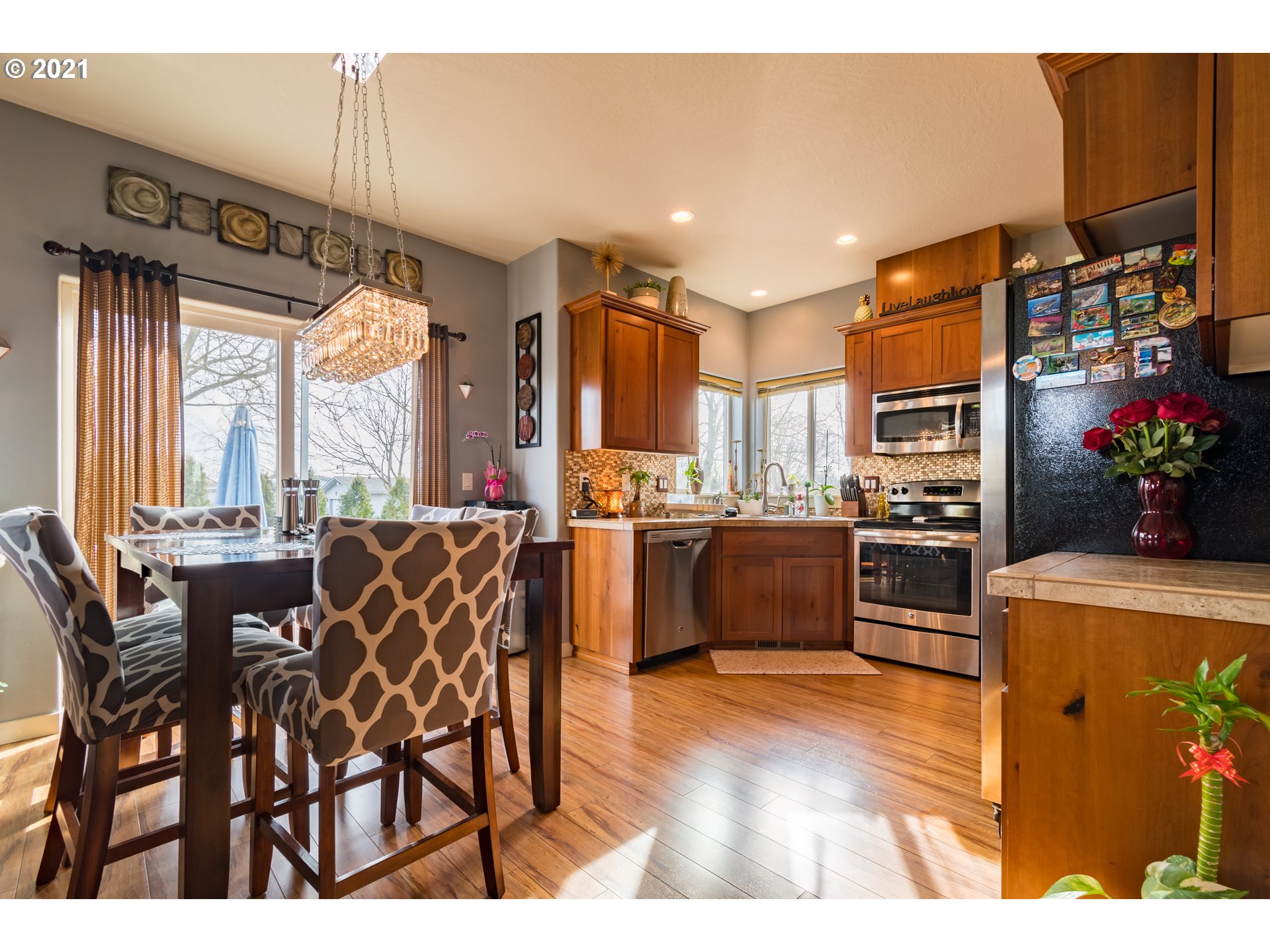 673 Raber Road Eugene, OR 97402 - Photo 5 of 22 Gallery Image 5