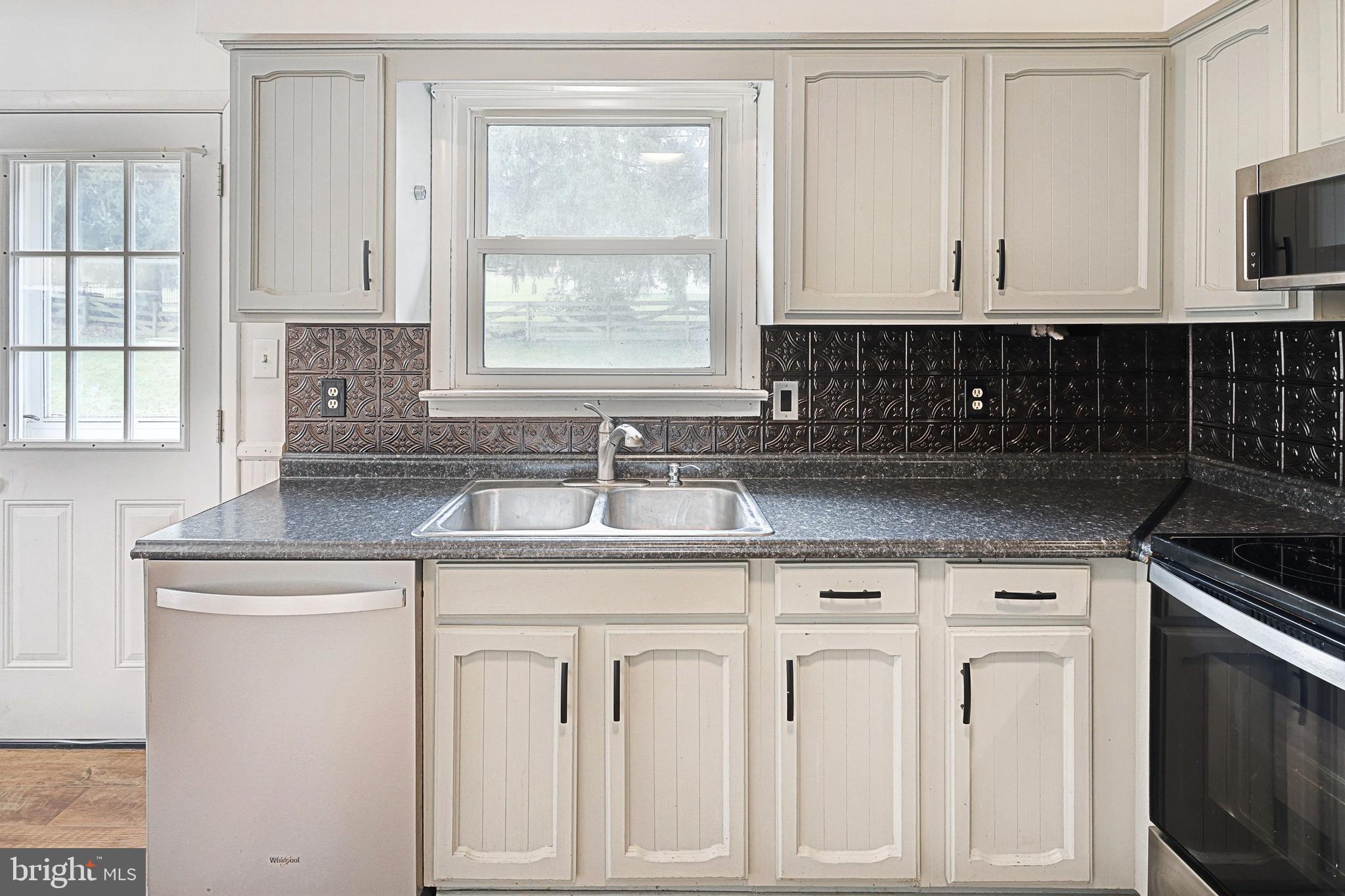 560 Mundis Mill Road York, PA 17406 - Photo 16 of 29 Gallery Image 16