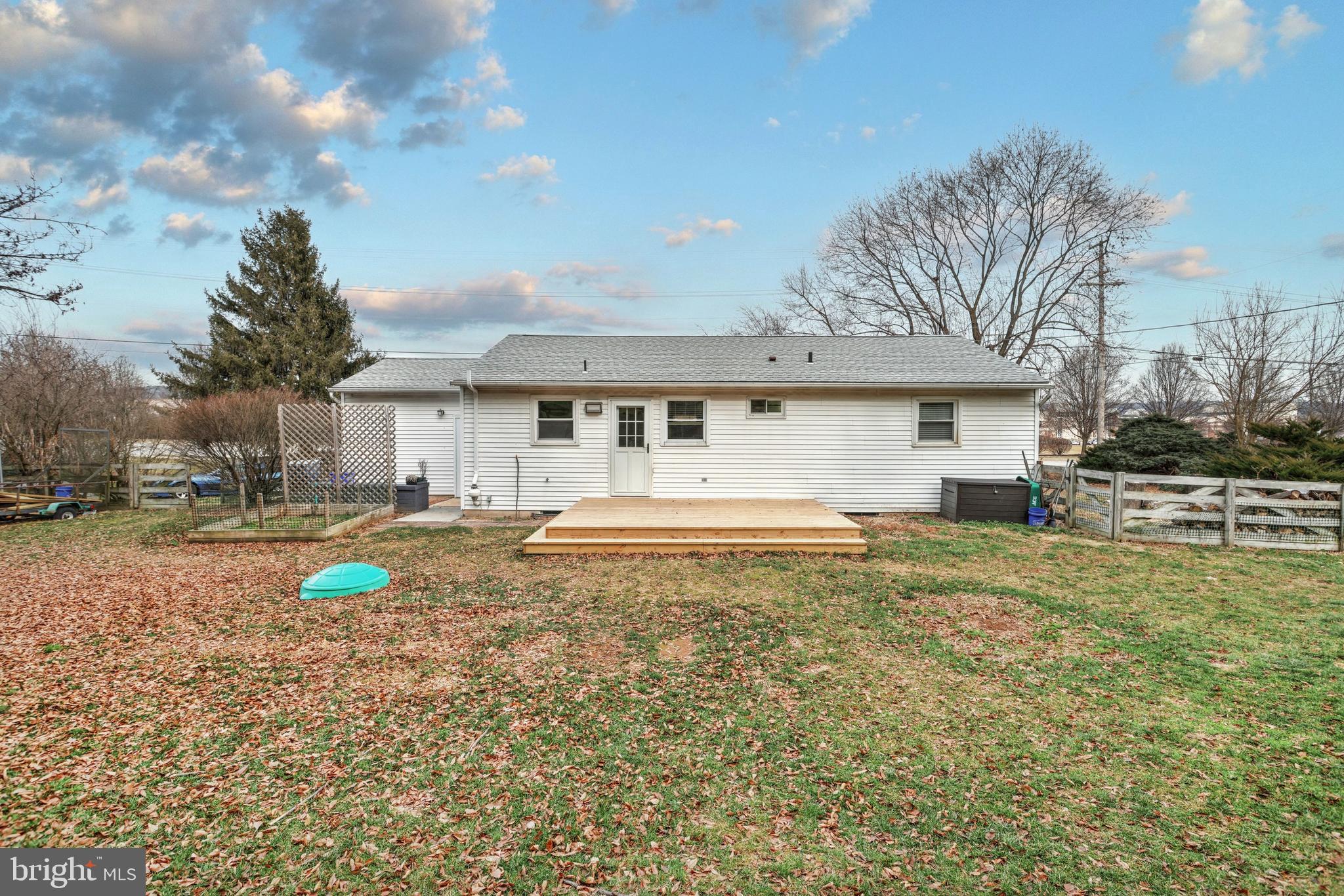 560 Mundis Mill Road York, PA 17406 - Photo 4 of 29 Gallery Image 4