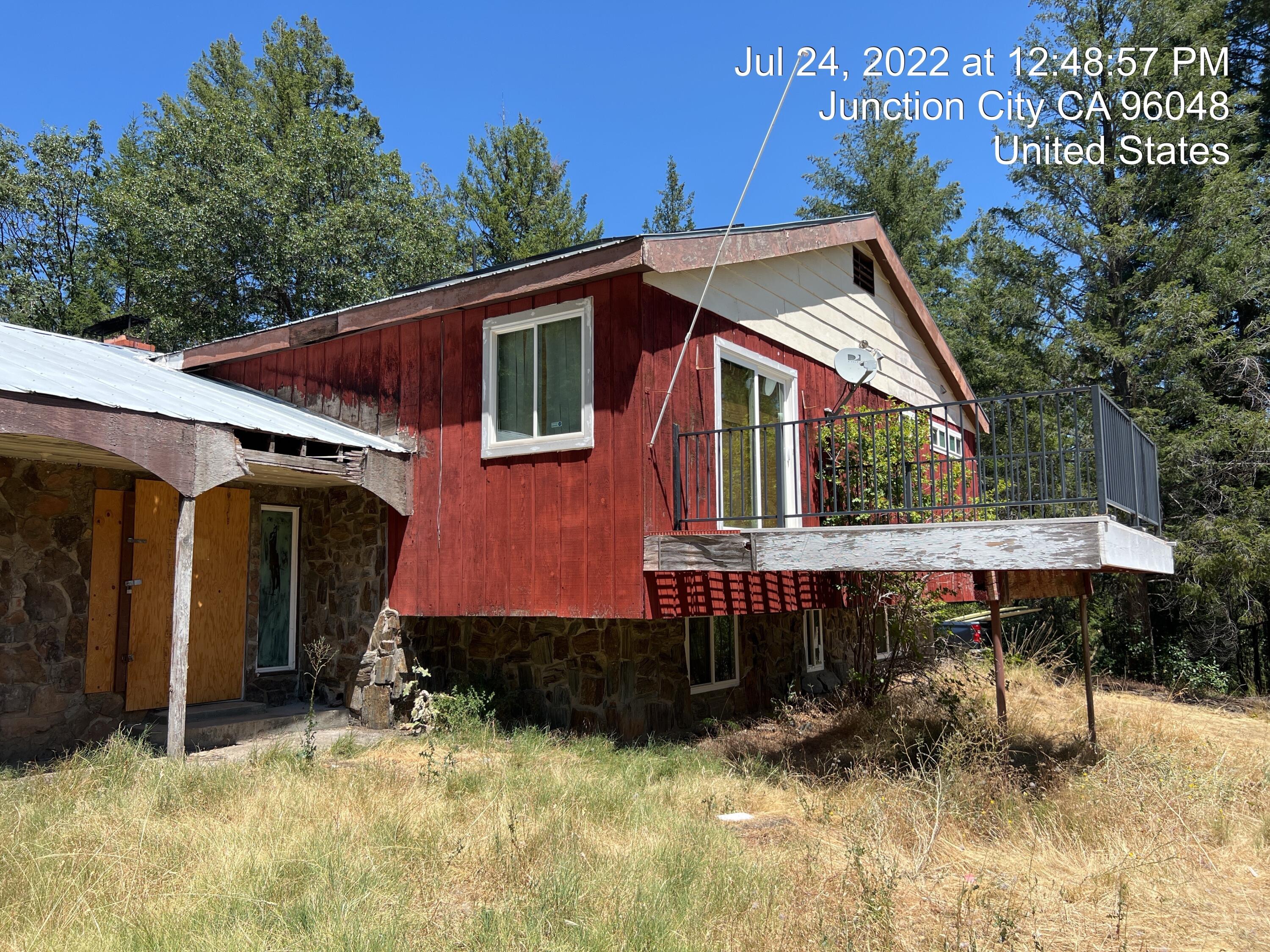 2451 Red Hill Road Junction City, CA 96048 - Photo 3 of 29 5356E90E-ABC5-4667-BA8F-2FDD8F2ABA43