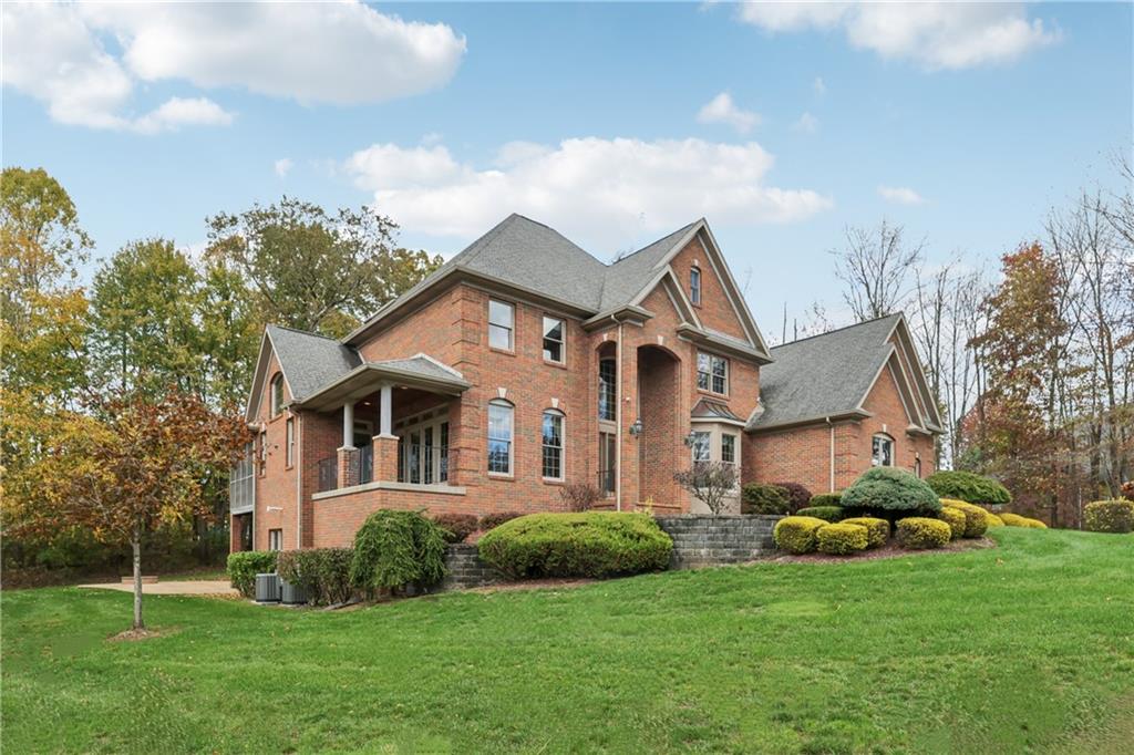 456 Deer Run Road New Castle, PA 16105 - Photo 2 of 46 Gallery Image 2
