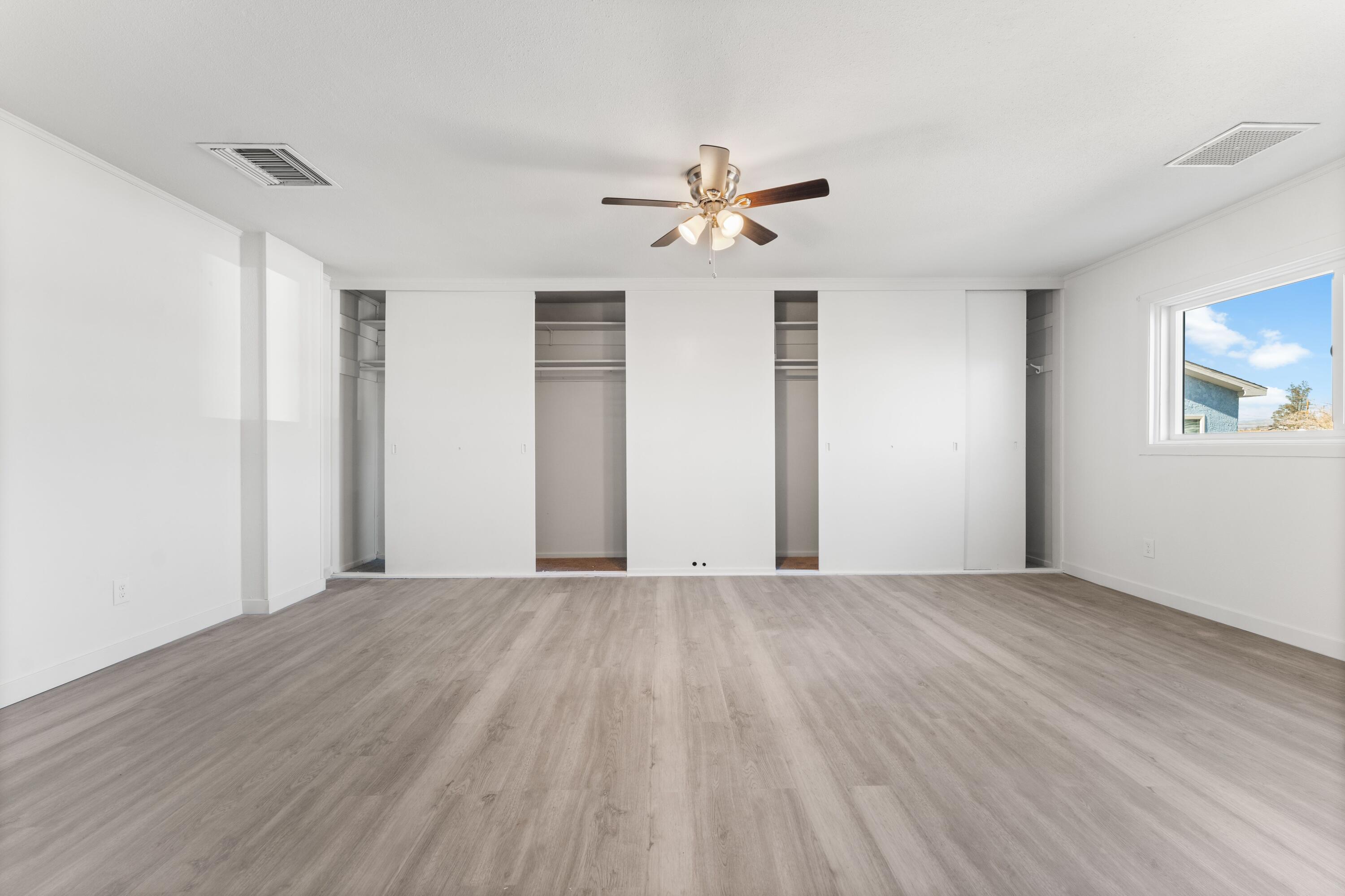 409 West Haloid Avenue Ridgecrest, CA 93555 - Photo 13 of 20 18 - Copy