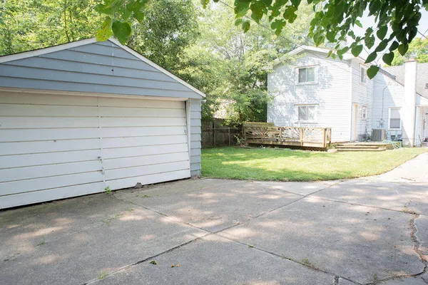 $125,000 | 4641 Weddel Street, Dearborn Heights, MI 48125
