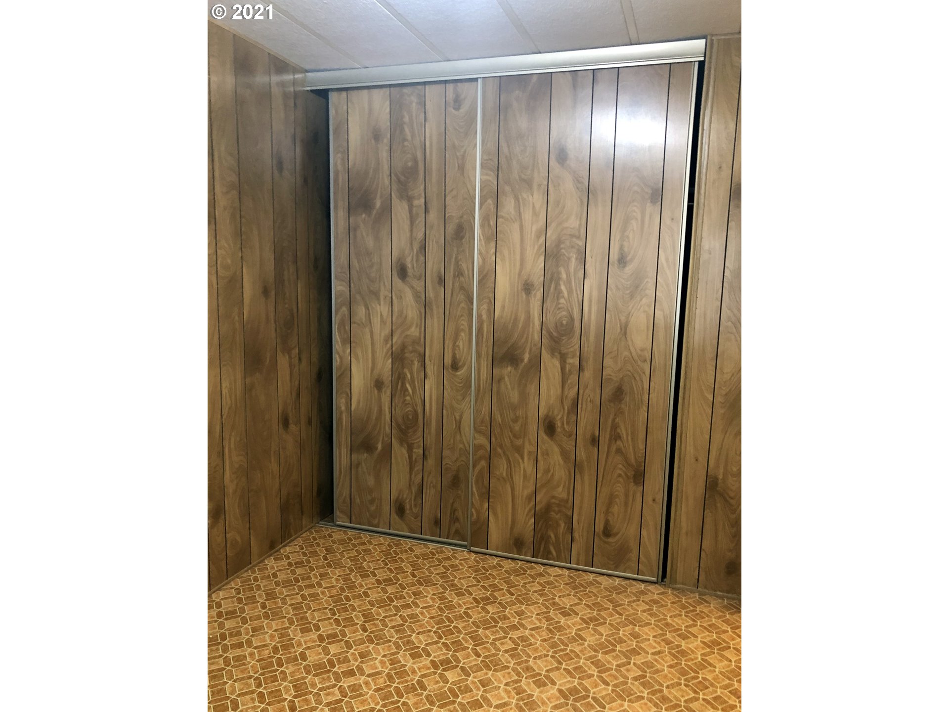 205 South 54th Street, Unit 91 Springfield, OR 97478 - Photo 15 of 18 Gallery Image 15
