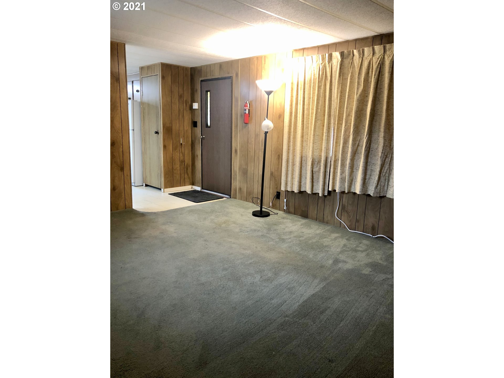 205 South 54th Street, Unit 91 Springfield, OR 97478 - Photo 7 of 18 Gallery Image 7