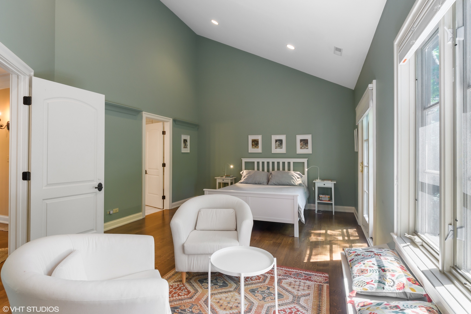 697 Bluff Road Lake Bluff, IL 60044 - Photo 24 of 35