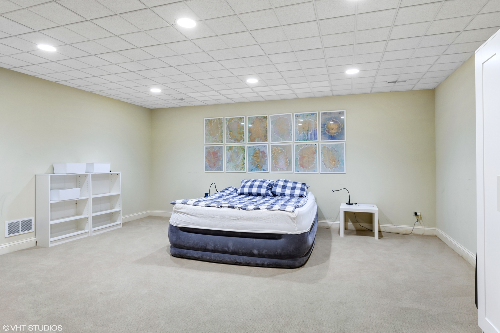 697 Bluff Road Lake Bluff, IL 60044 - Photo 26 of 35